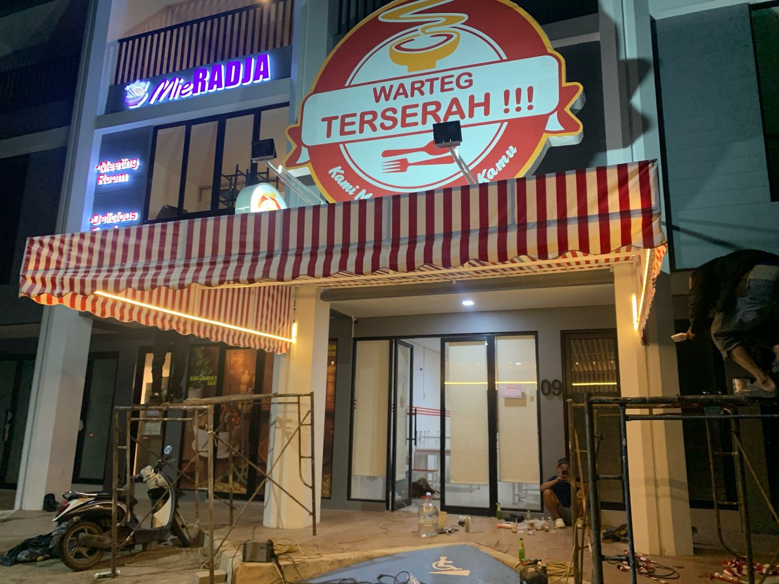 Awning Kanopi