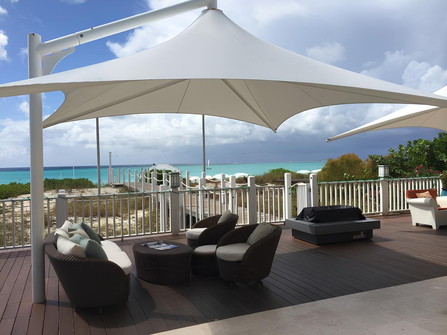 Kenapa Kanopi Membran Cocok untuk Iklim Indonesia